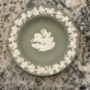 Wedgwood Green (sage) & White Trinket plate Classical Motif 4.5” Vintage England